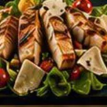 Salade César au poulet grillé du restaurant Opium à Marseille La Valentine